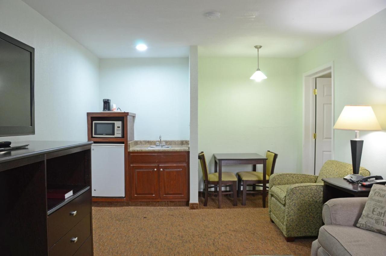 Quality Inn & Suites Covington Exterior foto